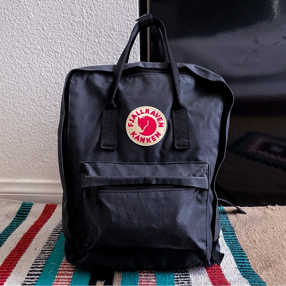 Fjallraven Black Backpack - Picture 4 of 5